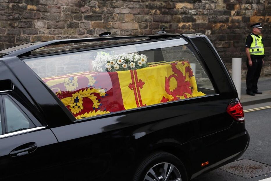 Inglaterra, Isabel II