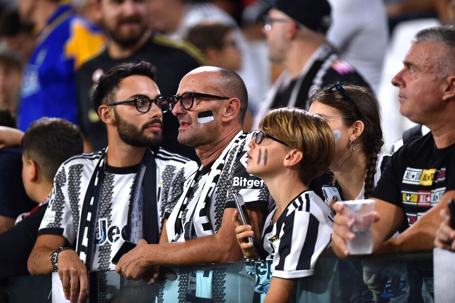 2022-09-14_20_05_03 2022-09-14T182719Z_337624574_UP1EI9E1F9H72_RTRMADP_3_SOCCER-CHAMPIONS-JUV-SLB-REPORT (1).JPG