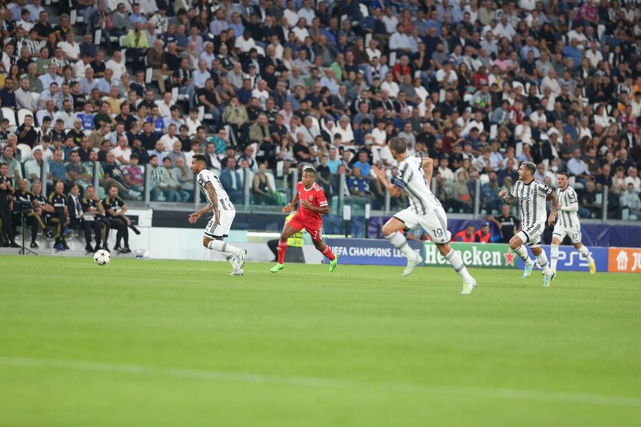 2022-09-14_21_22_56 LMN_4347.jpg