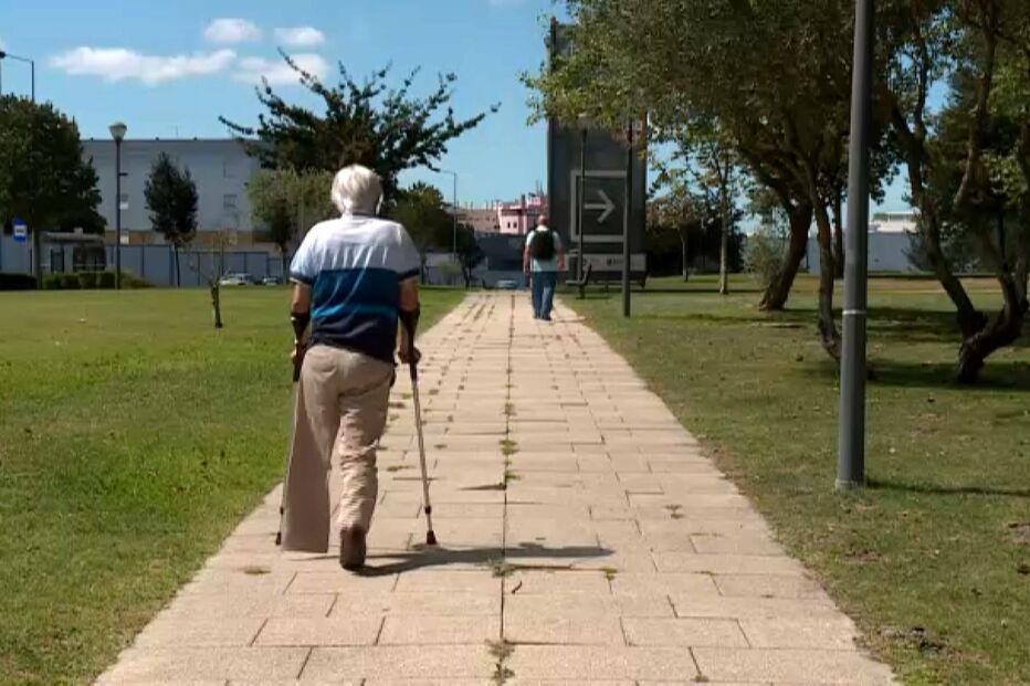 Peça ex-combatentes