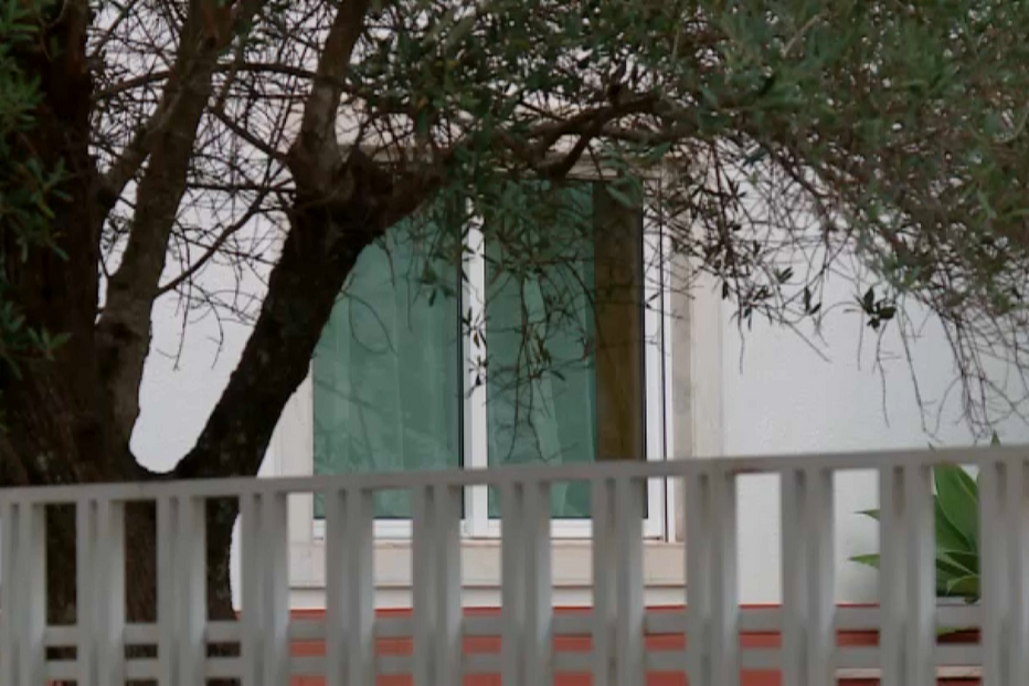 Assalto a casa rende 300 mil euros