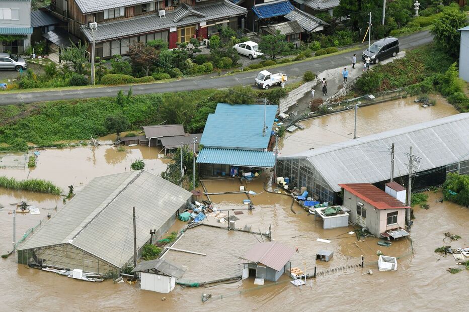 Chuvas causadas pelo tufão Noru
