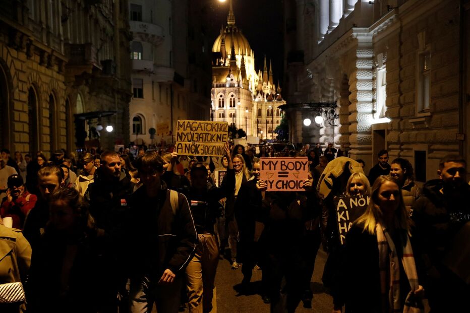 Aborto; Hungria; manifestação