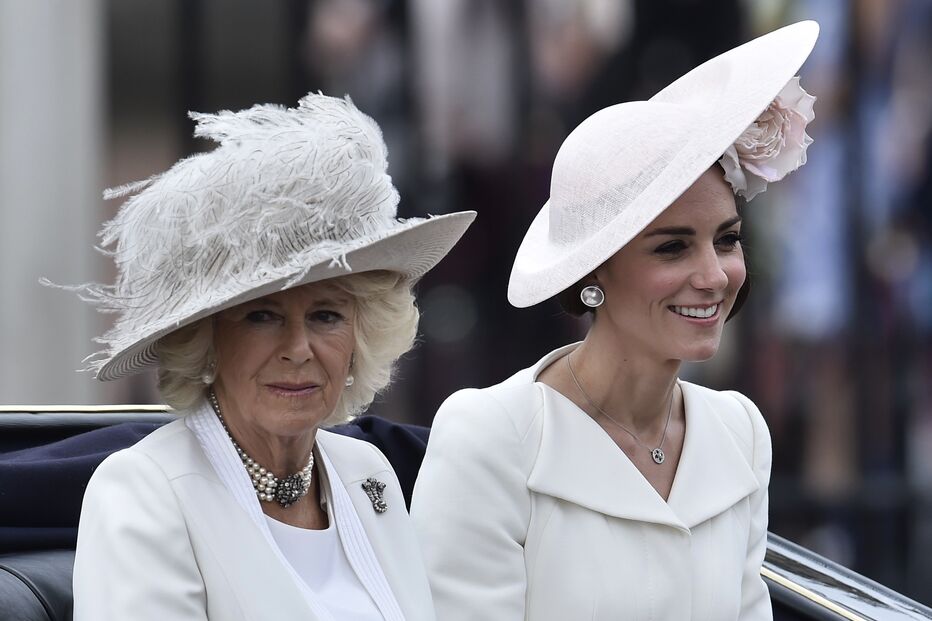 Camila Parker-Bowles e Kate Middleton beneficiaram na herança 