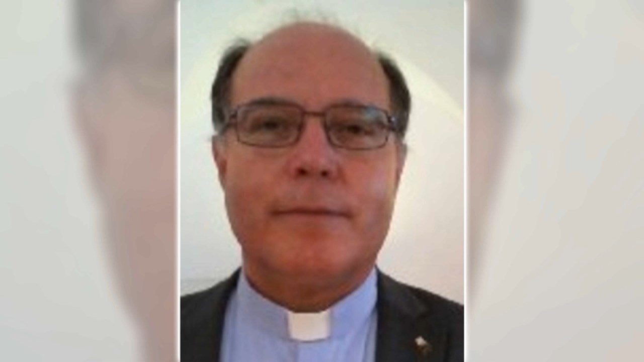 Padre suspeito de pedofilia suspenso pelo Patriarcado de Lisboa - Sociedade  - Correio da Manhã