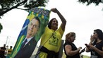 Eleições no Brasil: Bolsonaro à frente. Lula recupera