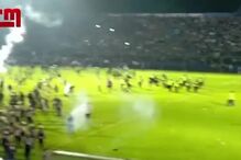 Motim em estádio na Indonésia