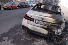 Carro incendiado
