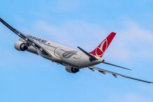 Turkish Airlines junta-se a mais seis companhias e suspende voos para a Venezuela