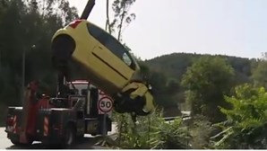 Carro despista-se na N17 em Miranda do Corvo mas condutor sai ileso