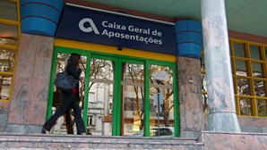 Bancário condenado a pena suspensa por sacar um milhão de euros a 15 clientes da Caixa Geral de Depósitos