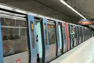 Restabelecida circulação na linha Azul do metro de Lisboa