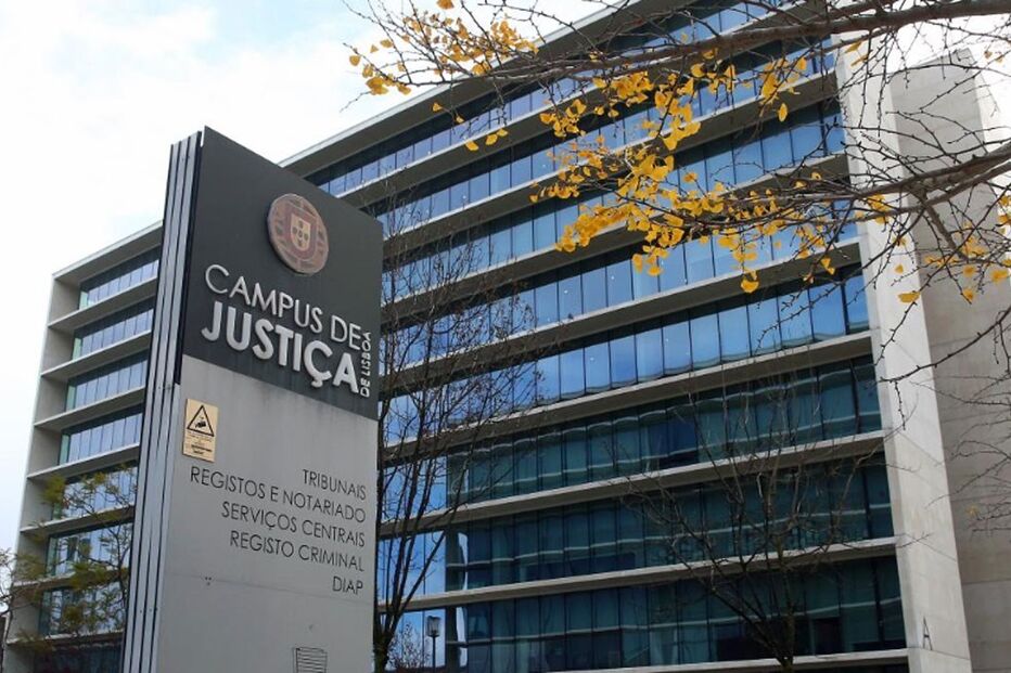 2022-10-07_12_33_21 Untitled-7.jpg