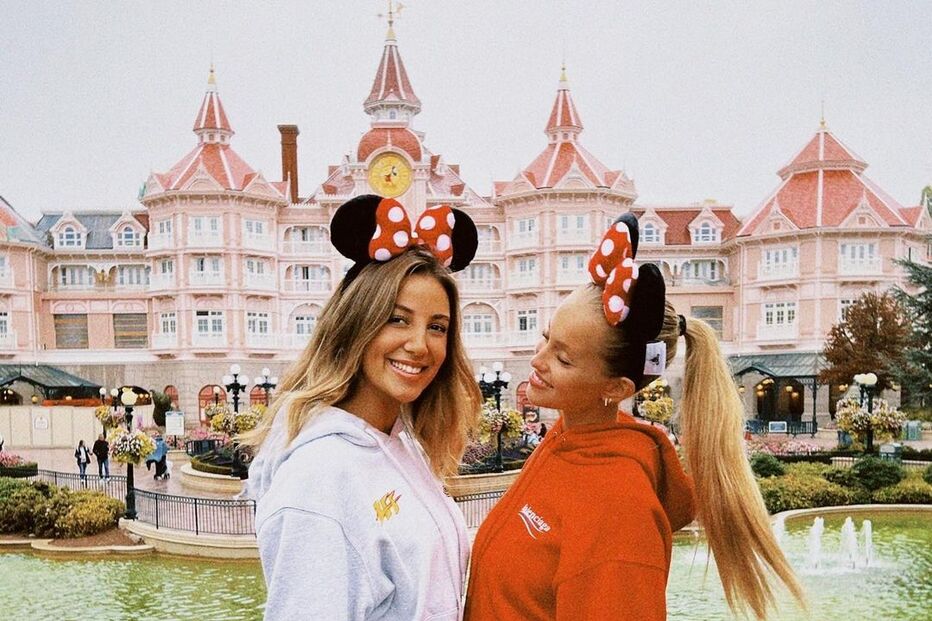 Margarida Corceiro e April Ivy na Disneyland