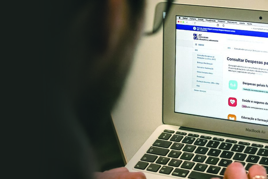 Finanças, Apoios às famílias, contas bancárias