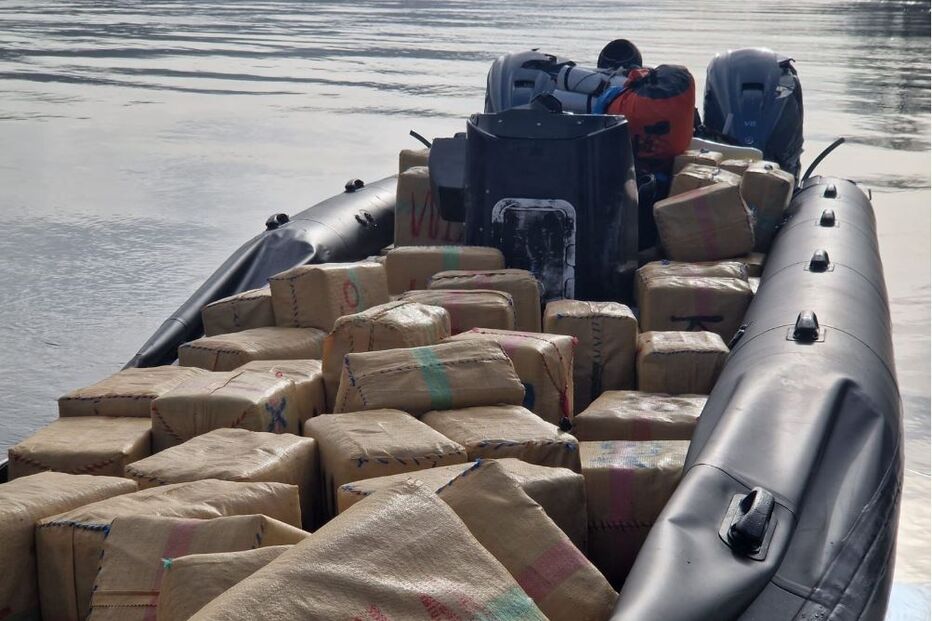 Colisão entre lancha carregada de haxixe e embarcação da GNR durante perseguição faz um ferido grave