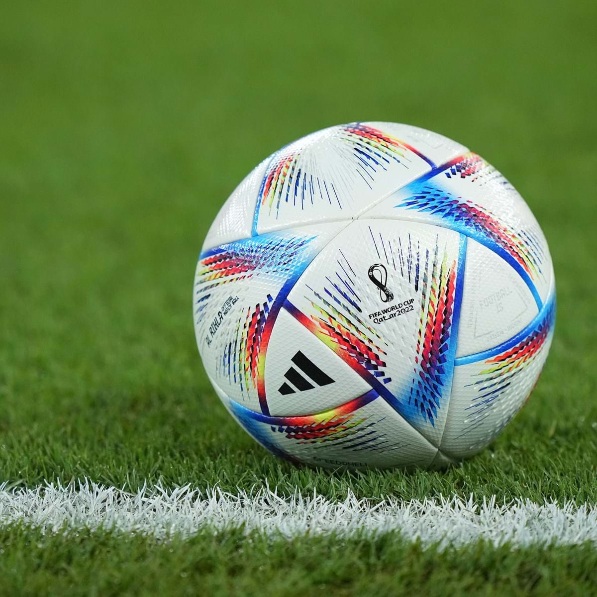 Como funciona a bola inteligente usada em jogos de futebol? - Olhar Digital