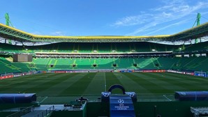 Benfica bate Vizela por 2-1 e aproxima-se do FC Porto - Futebol - Correio  da Manhã