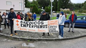 Utentes do Bombarral protestam por cuidados de saúde e médicos