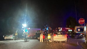 Seis feridos em colisão em Esposende