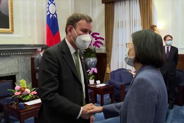Líder de Taiwan agradece apoio de Londres após visita de ministro britânico