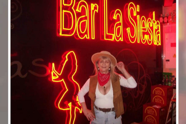 Bar de alterne de Madame 'Kikas' reabriu na segunda-feira