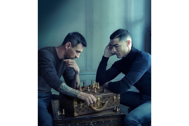 Publicidade de Ronaldo e Messi a jogar xadrez faz furor na