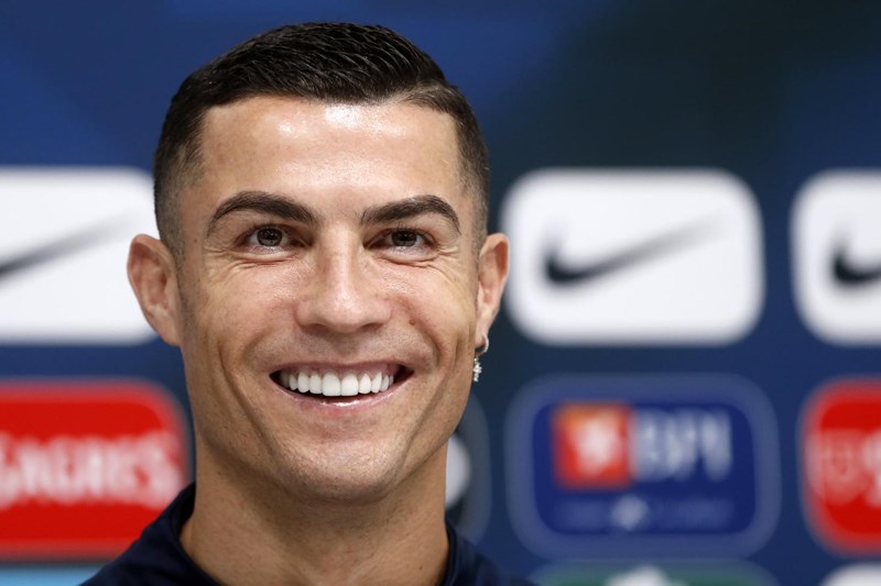 CR7 se torna primeira pessoa a alcançar 500 mi de seguidores no