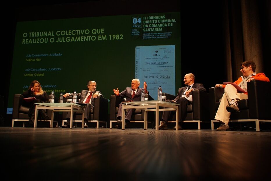 justiça, juízes, processos