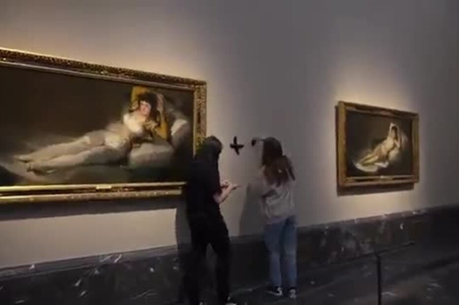 Jovens ativistas 'colam-se' a dois quadros de Goya no Museu do Prado, em Espanha