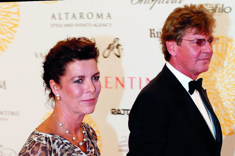 Carolina do Mónaco e o marido