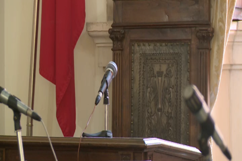 Pai das duas crianças violadas pela mãe diz não se lembrar de homicídio em que esteve envolvido