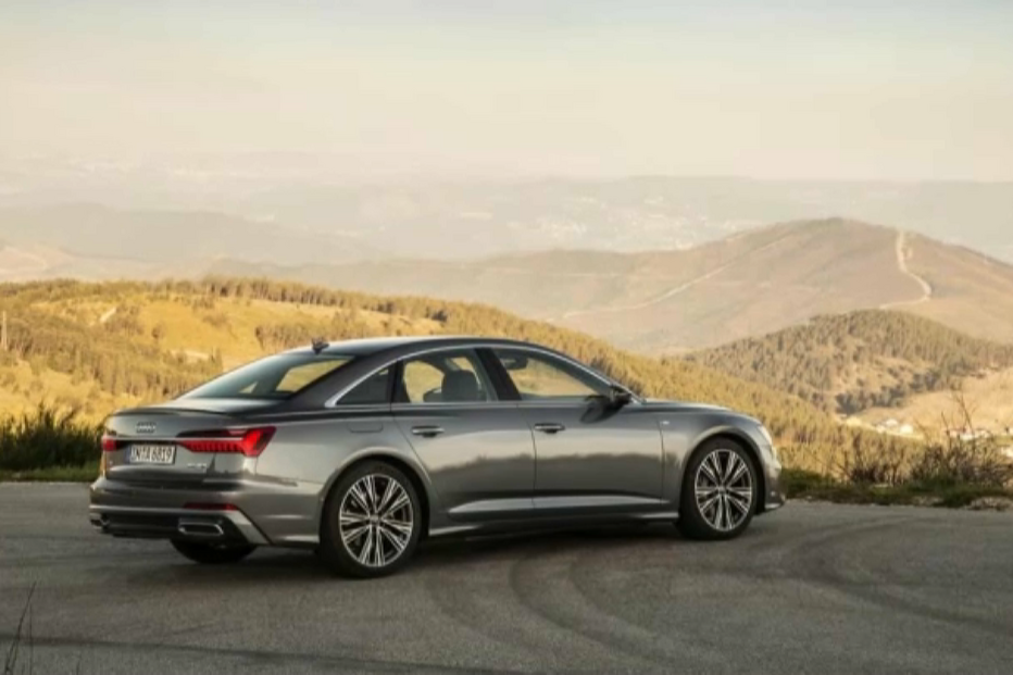 Estado apoia associação que dá carros topo de gama como prémio a gestores