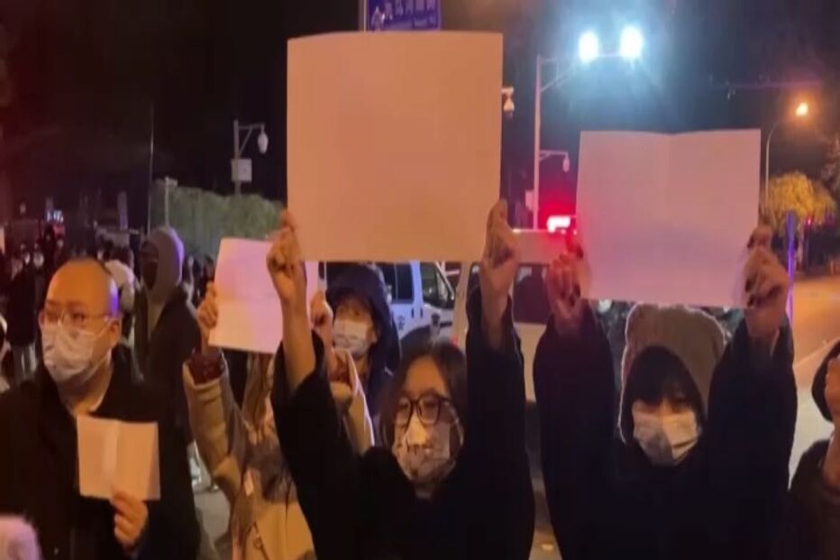 Alastram protestos contra política de ‘Covid zero’ na China