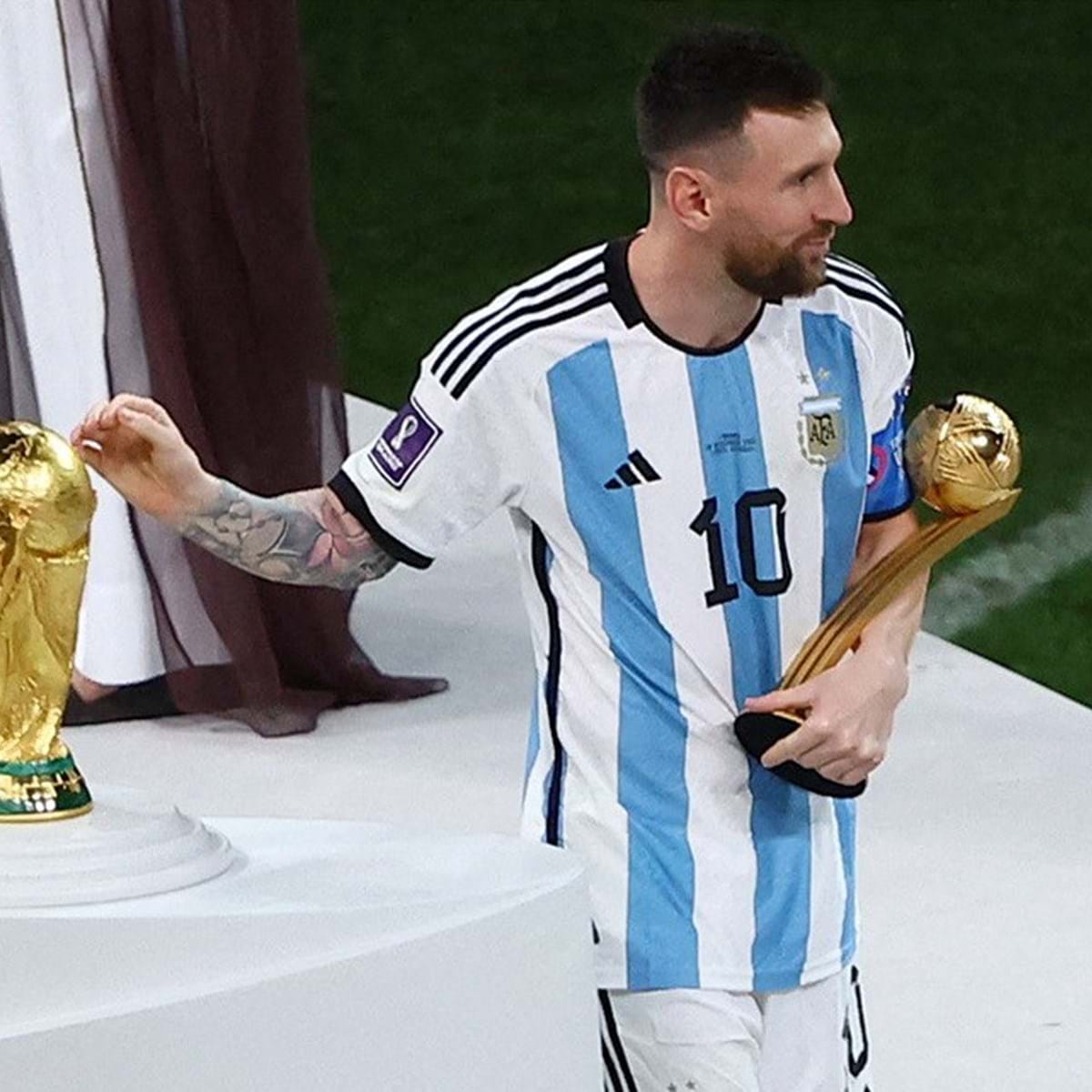 Messi será eleito o melhor jogador do mundo pela 8ª vez, afirma jornalista  - Diário do Litoral
