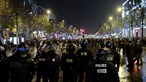 200 adeptos detidos em França após vitória da Argentina