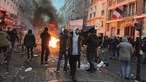 Tiroteio em centro curdo faz três mortos em Paris 