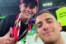 Sobrinho de Ronaldo partilha fotos com craques da Seleção no Instagram