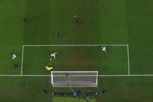 2022-12-19_12_10_14 2022-12-18T174403Z_1704790611_UP1EICI1D9CPZ_RTRMADP_3_SOCCER-WORLDCUP-ARG-FRA-REPORT.JPG