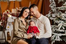 Diogo Costa com a companheira Catarina Machado e o filho Tomás