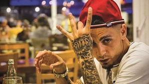 Amiga de Mota Jr julgada por participar em homicídio do rapper
