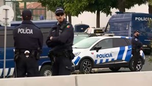 Carro suspeito causa aparato policial junto à Embaixada dos EUA em Lisboa