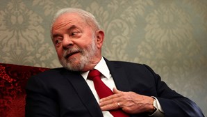 Equipa de Lula da Silva acusa Bolsonaro de falir o Brasil