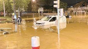 Dilúvio provoca morte e desespero numa noite de terror em Lisboa