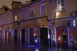 Chuva intensa deixa Lisboa em alerta vermelho