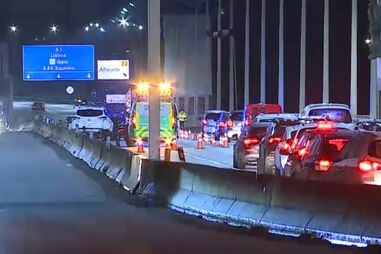 Trânsito condicionado na Ponte da Arrábida no Porto após acidente com sete carros