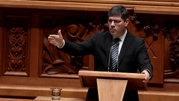 Eurico Brilhante Dias apoia candidatura de José Luís Carneiro para secretário-geral do PS