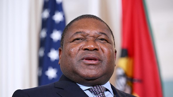 Presidente moçambicano assinala "avanços" na justiça nos últimos anos
