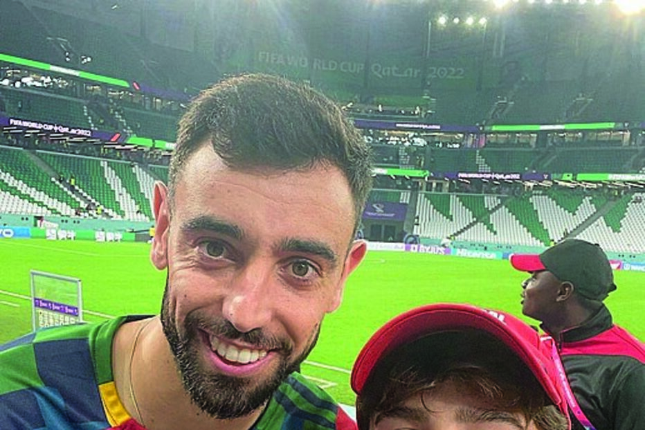 Sobrinho de Ronaldo partilha fotos com craques da Seleção no Instagram