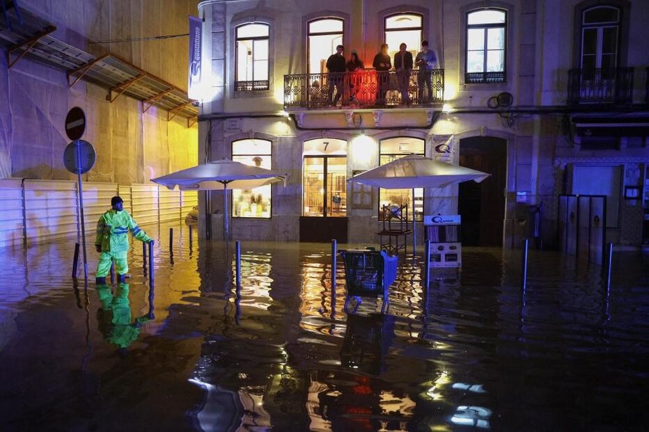 Chuva intensa deixa Lisboa em alerta vermelho